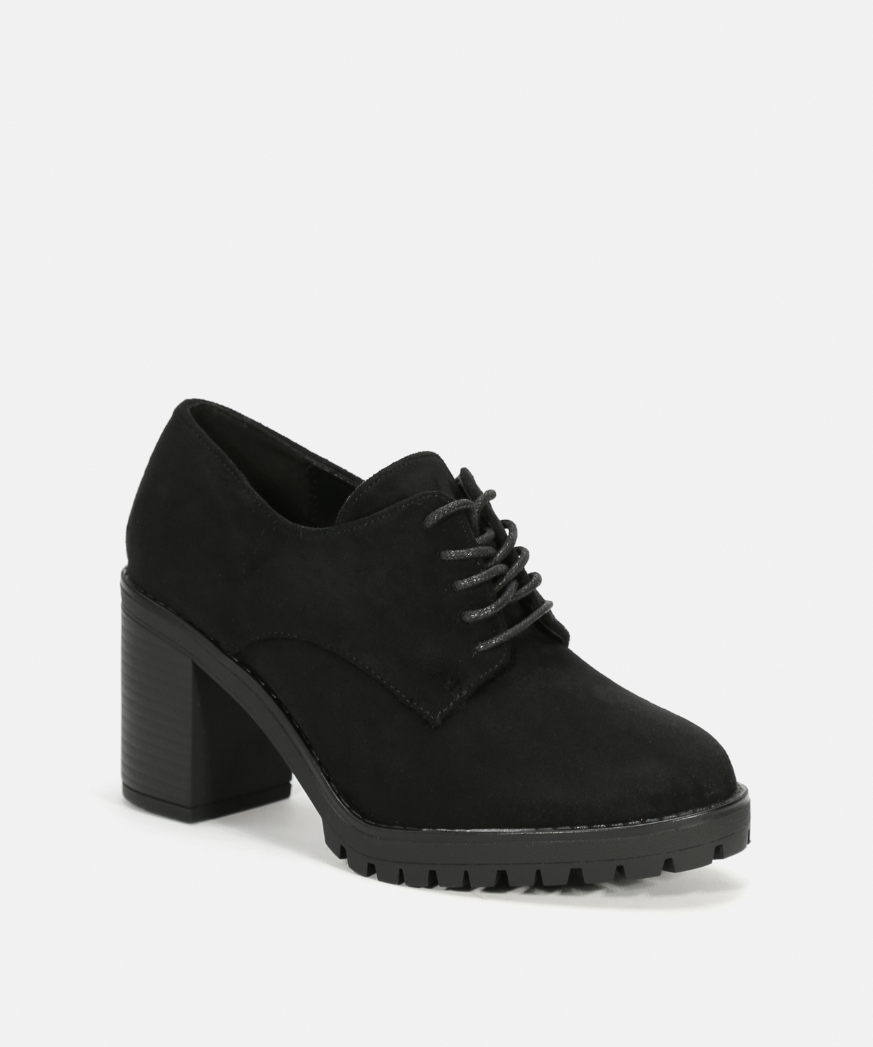 Zapatos tacón cordón